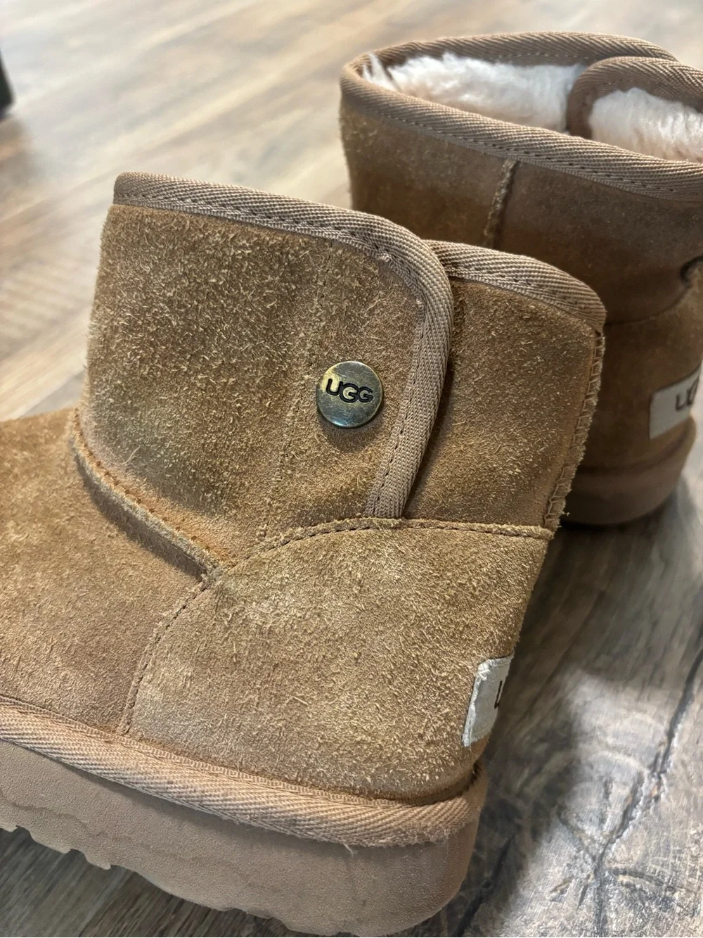 UGG Kids Classic Chestnut Suede Boot
